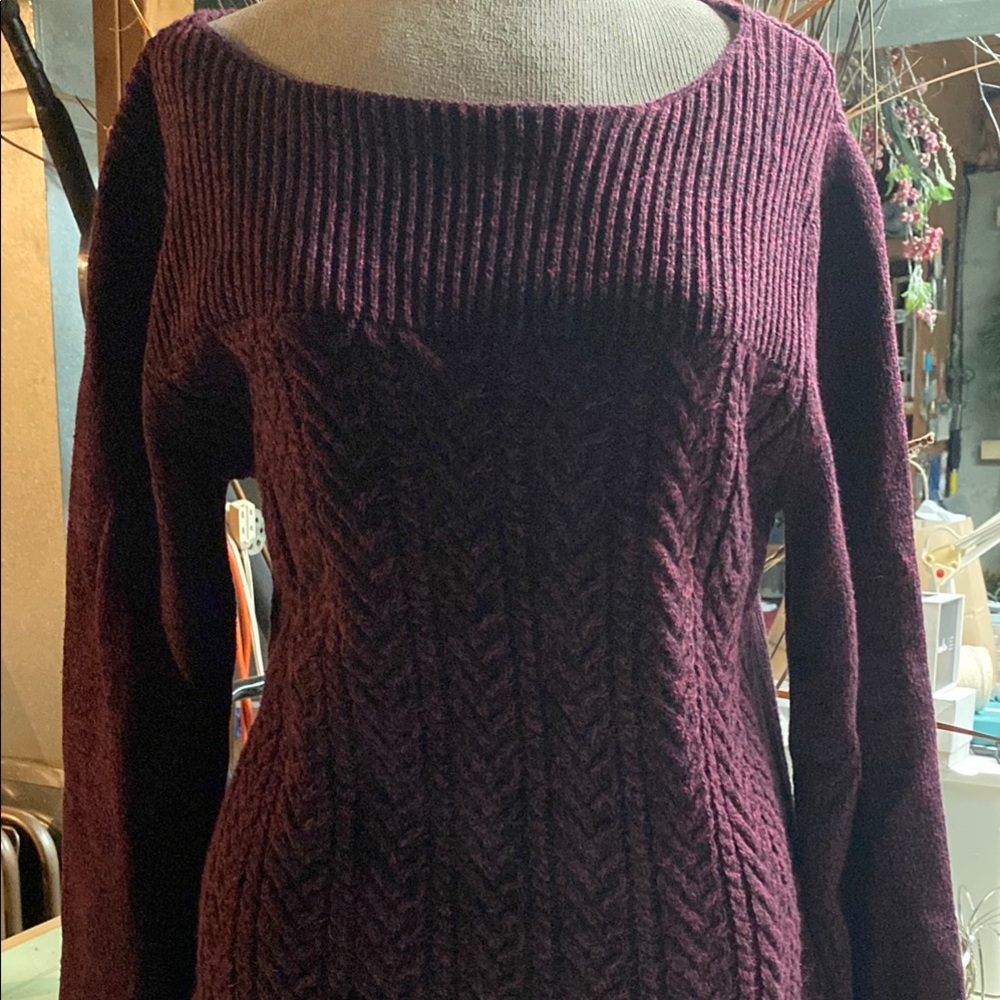 Elegant Burgundy Cable Knit Sweater Dress
